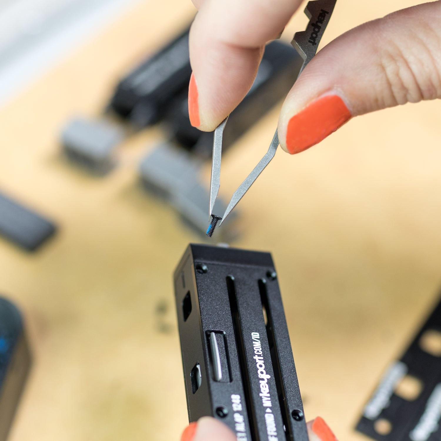 Using the Titanium Tweezer Insert for detailed technical work