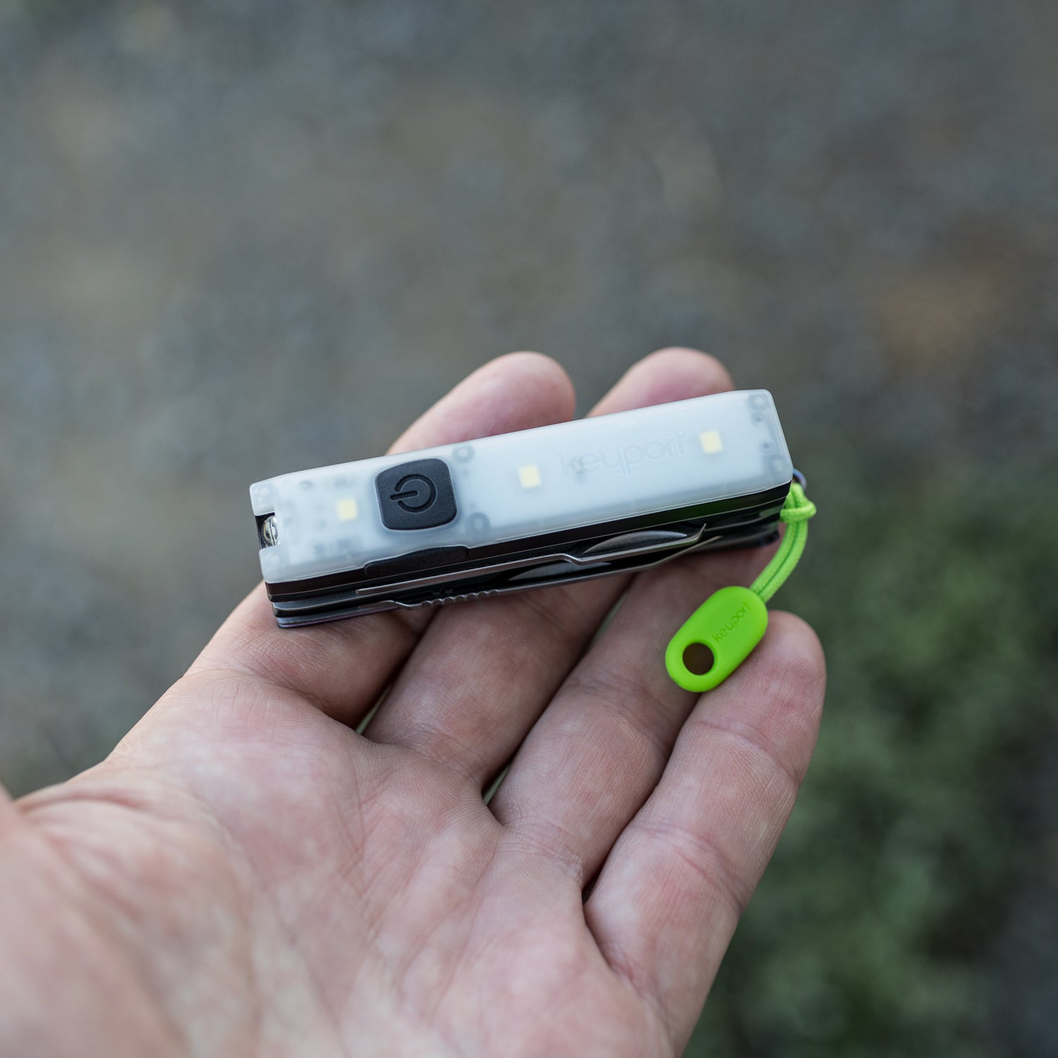 Mini Flashlight 🔦 Keychain Flashlight | Pocket Flare 2.0