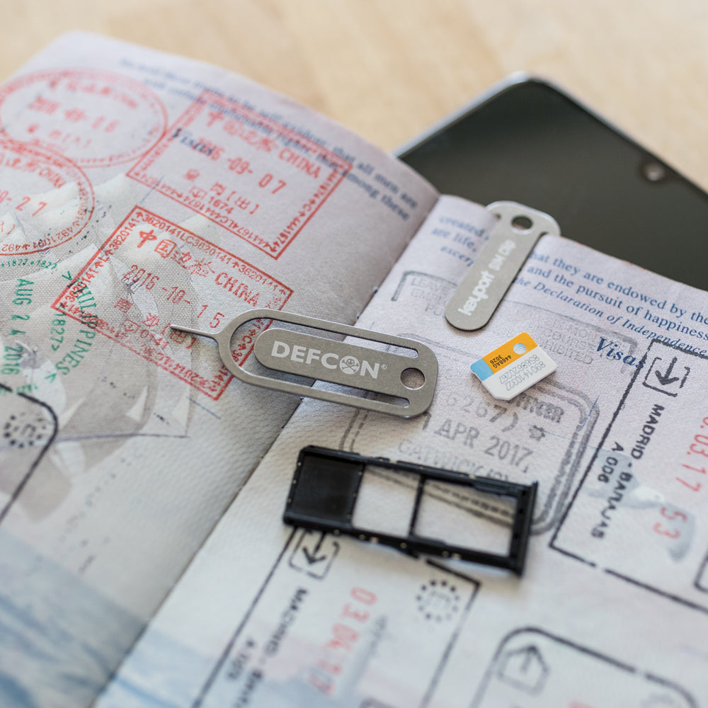 SIM Card Clip - DEF CON