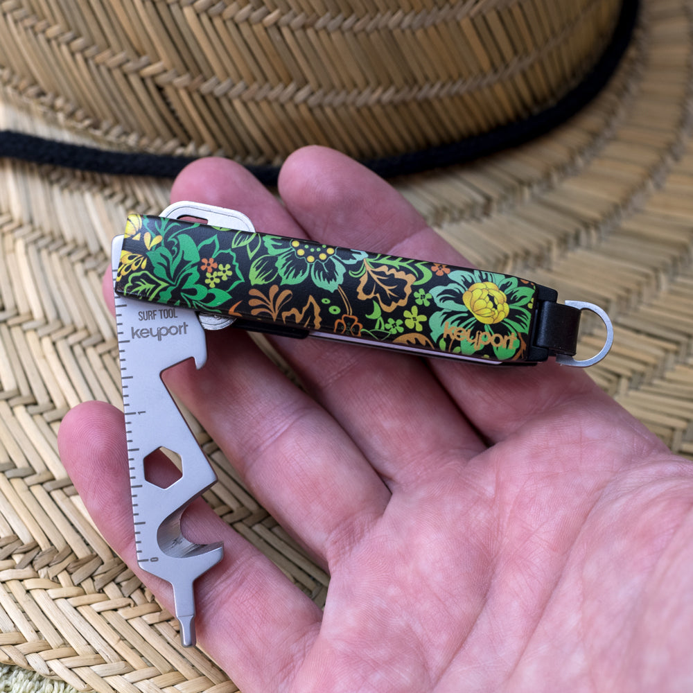 Custom Fin Key Tool Surf Tool | Surf Fin Key | Multi-Tool for Surfers | Keyport